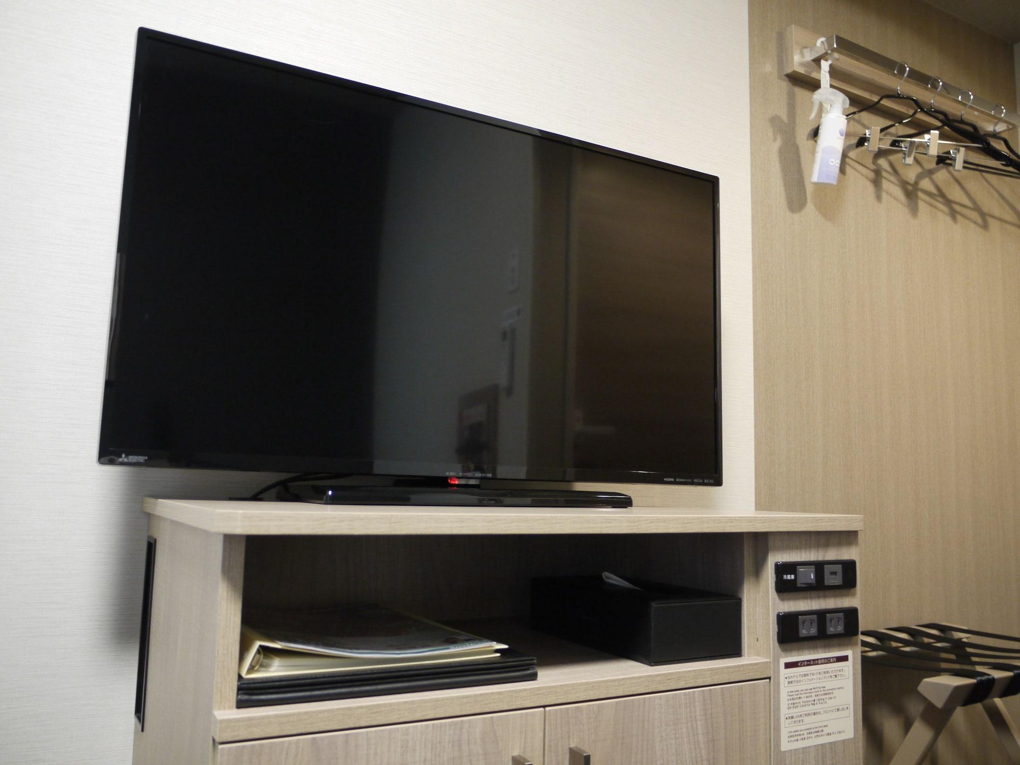 Hotel Route-Inn Oita Ekimae Екстер'єр фото